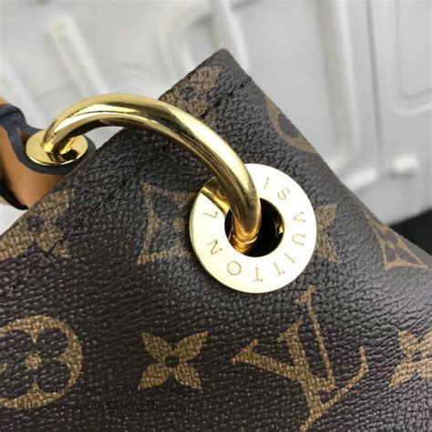 louis vuitton artsy mm check serial number